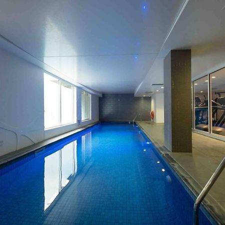 City Apartment, Pool & Carpark Adelaide Luaran gambar