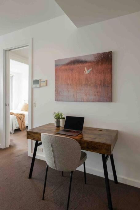 City Apartment, Pool & Carpark Adelaide Luaran gambar